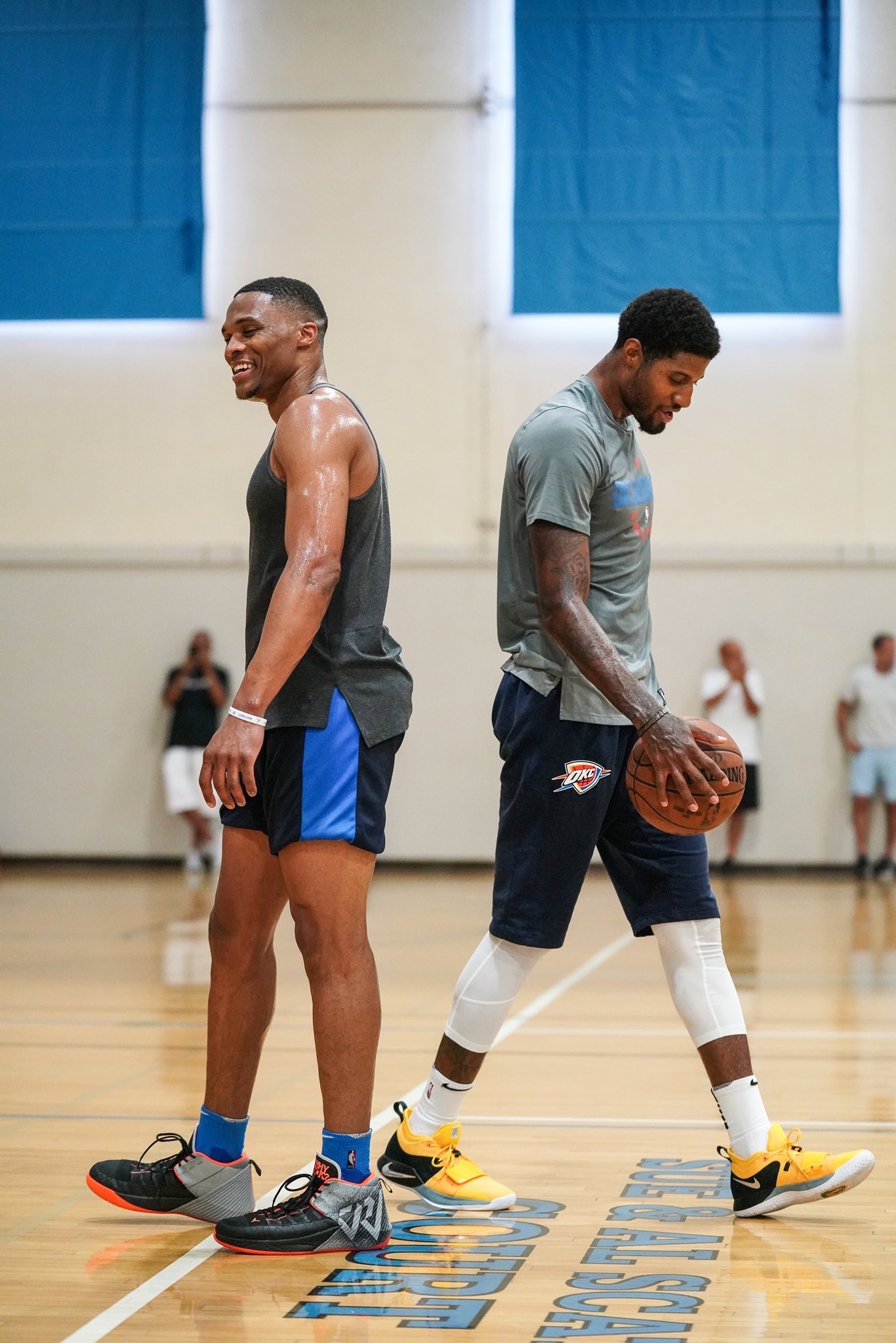 能逼出防守 能逼出防守